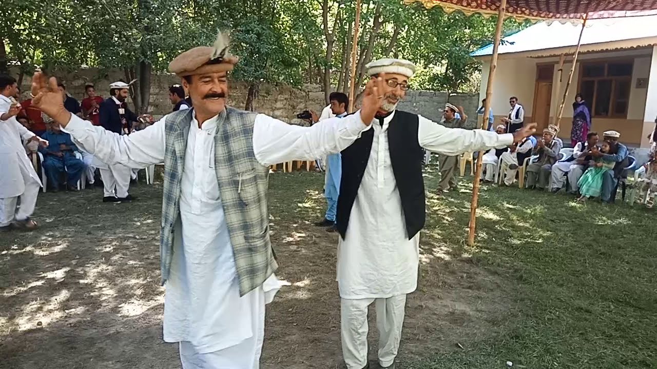 Chitrali dool ishtok sarghuz mastuj 2019!!!! Aftab ahmed dance !!! Aftab wedding sarghuz 2019
