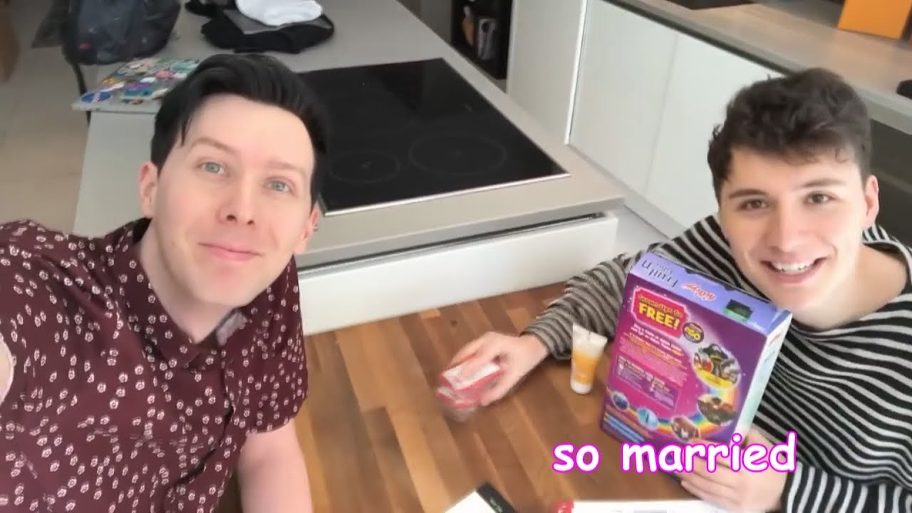 SO MARRIED | Phan Crack!Vid #33