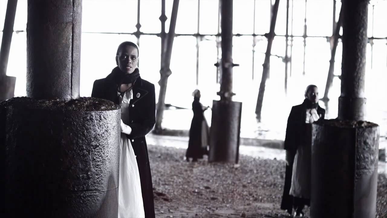 Annabel (lee) - (1849)