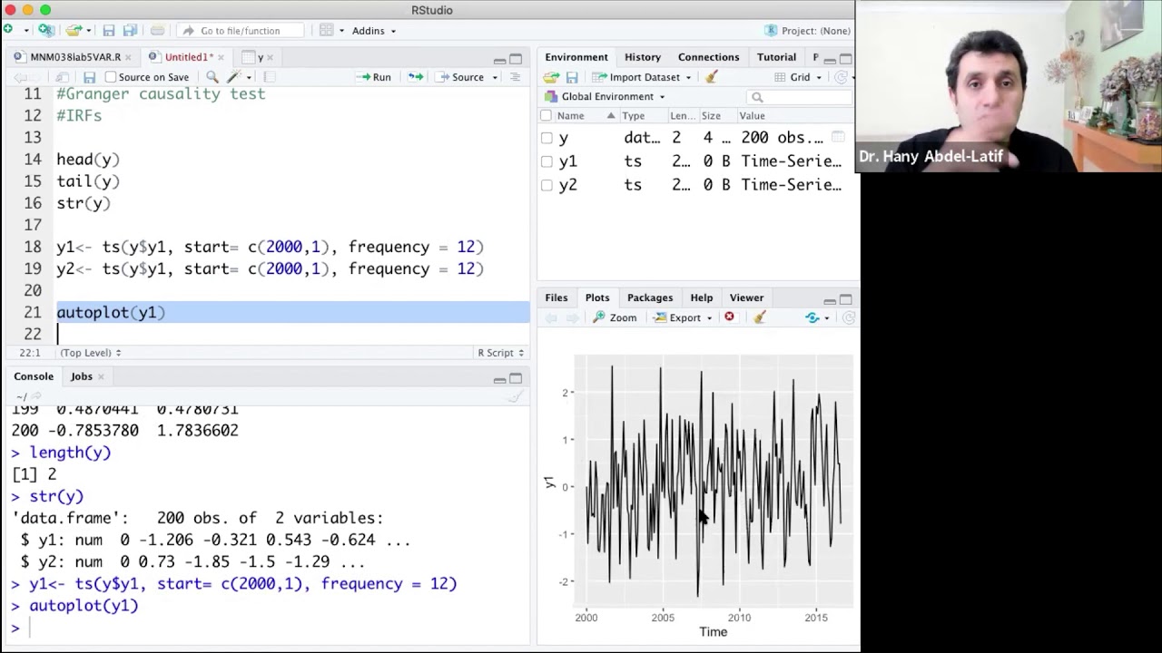 Econometrics - Estimating VAR model in R