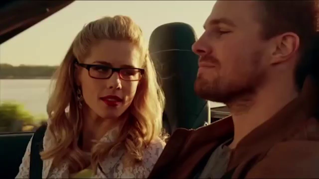 Oliver & Felicity // Start a Riot