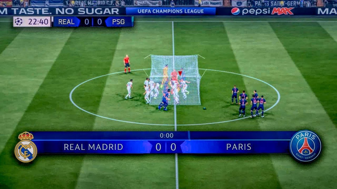 SMALLEST PITCH IN FIFA 19!🤣 (BROKE THE GAME!)