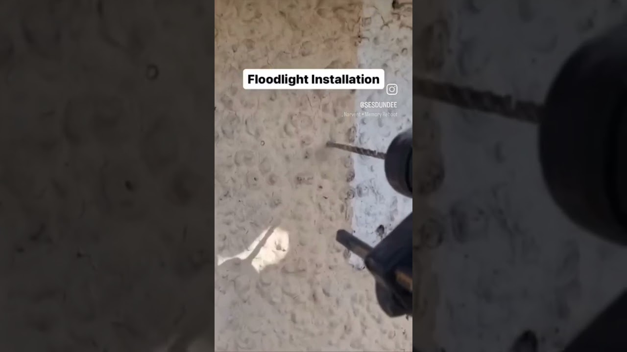 Flood light installation