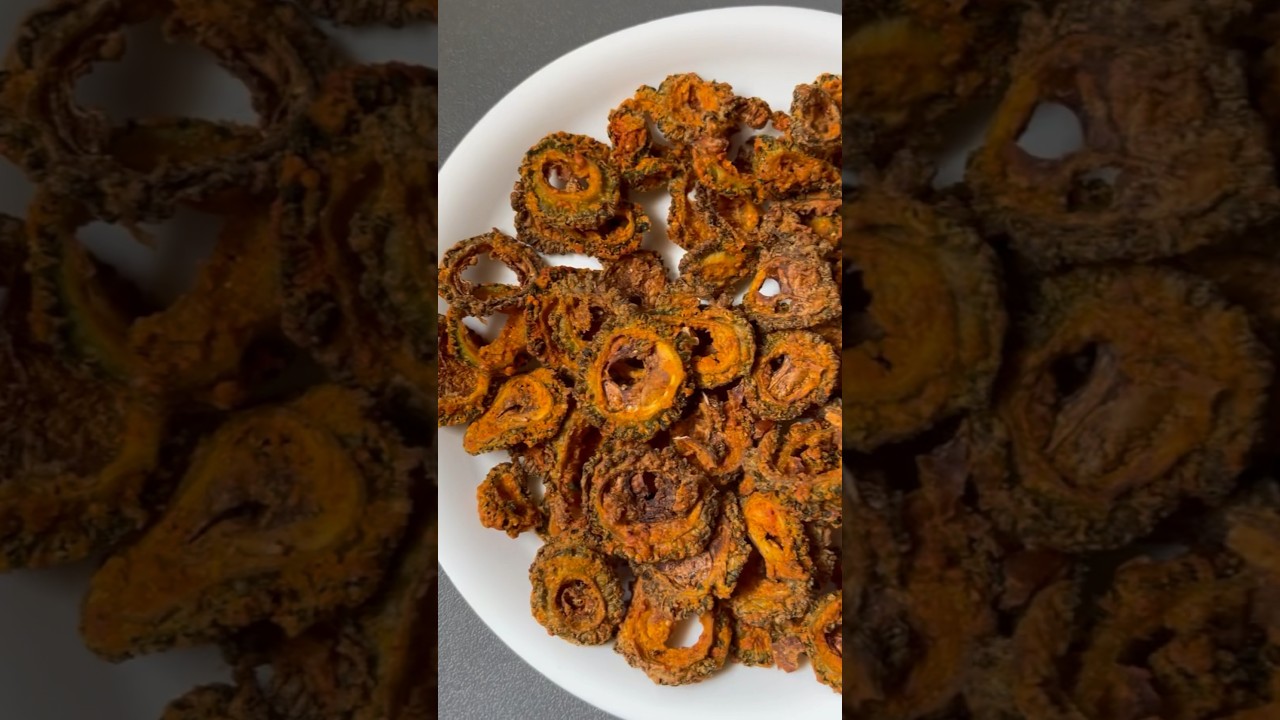 Crispy Karela Chips in Air fryer / Air fried Bitter Gourd Chips 🌿#shortsvideo