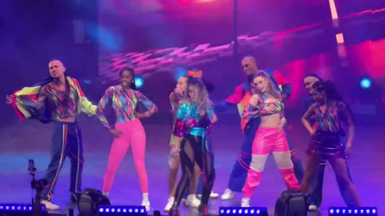 Fey - Set electrónico 2025