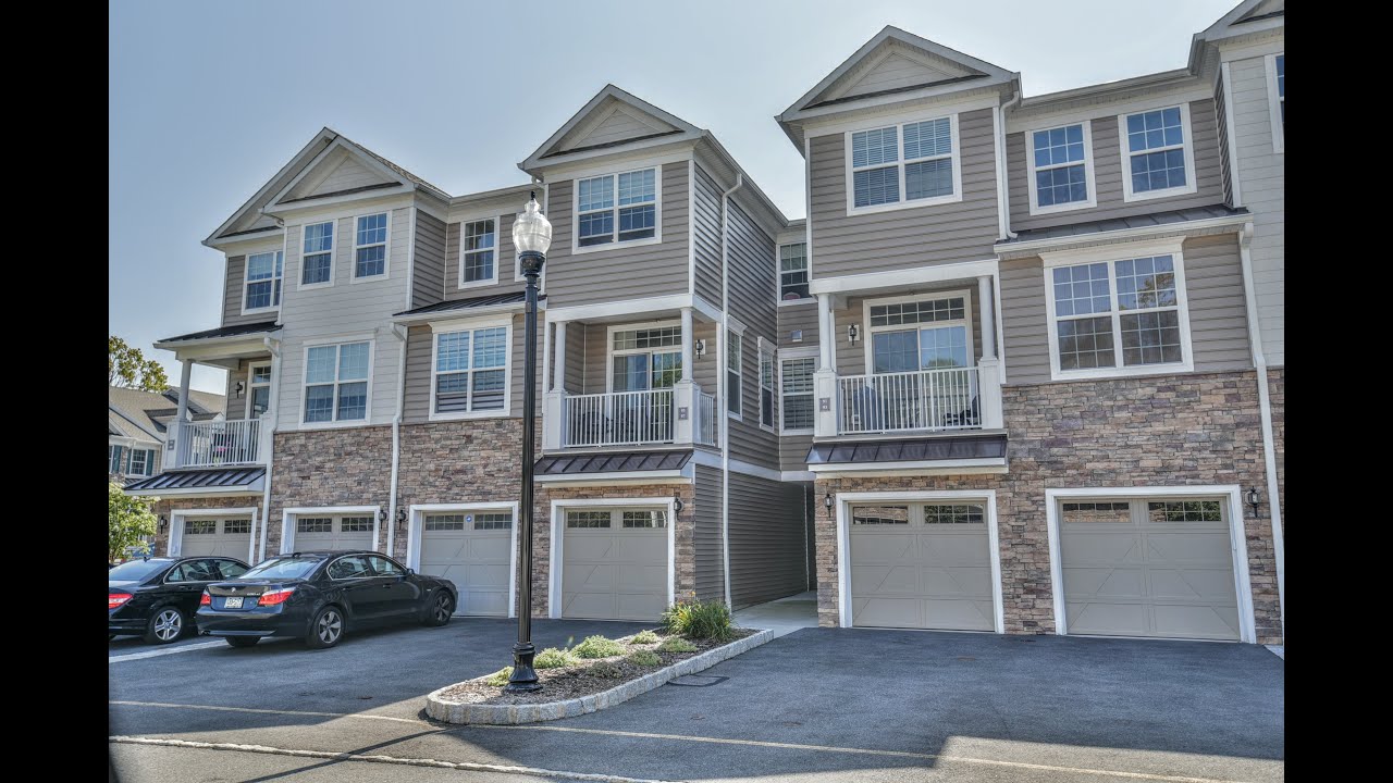 97 Autumn Way, Montvale, NJ - Terrie O'Connor Realtors Listing