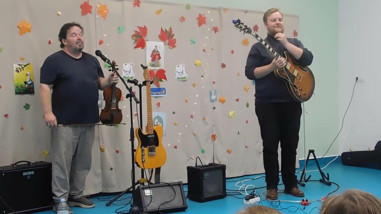 Tücsökszabi és Hangyabence koncert (részlet)