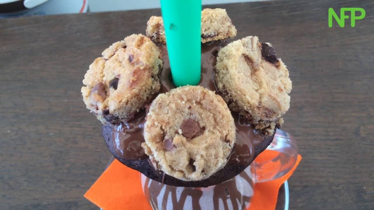 Il Funghetto (milkshake with Nutella and cookies) - Napoli Food Porn