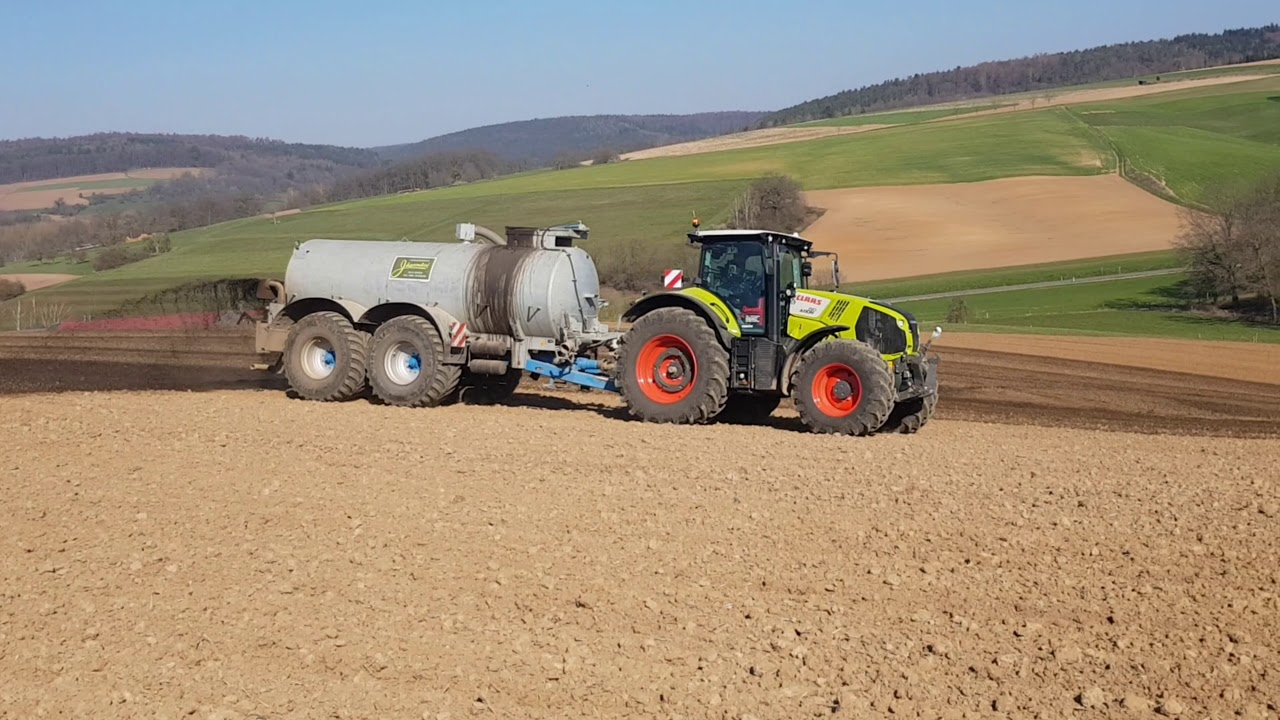 G&uuml;lle fahren 2020 mit Claas Axion 810 und Streu Mix