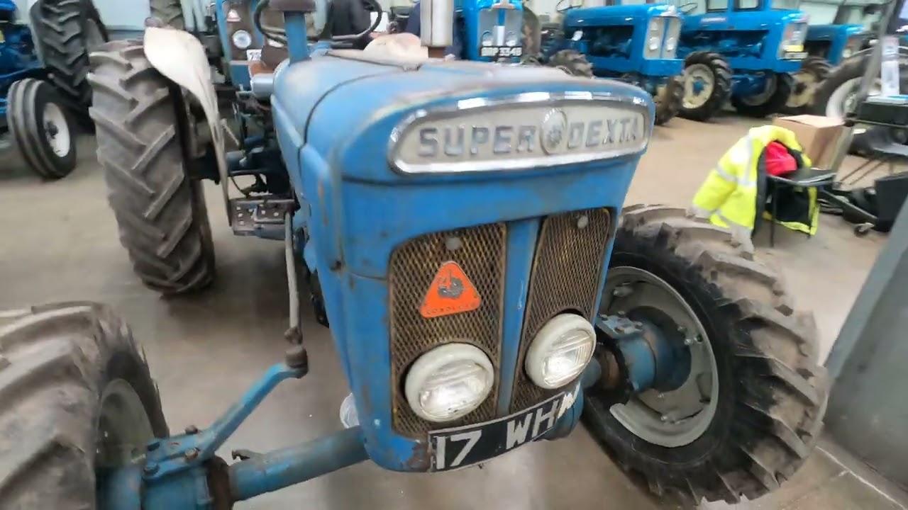 1963 Roadless Fordson Super Dexta 4x4 2.4 Litre 3-Cyl Diesel Tractor (45 HP)