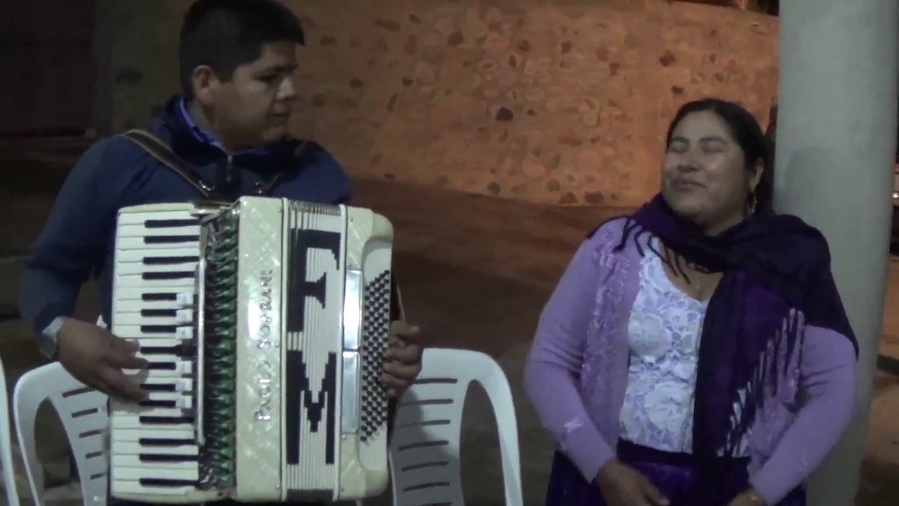 MARIA RAMIREZ Y FELIX MONTAÑO - TODOS SANTOS