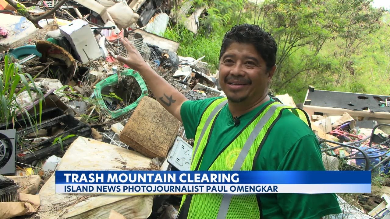 City crews working to dismantle so-called ‘trash mountain’ in Waipahu