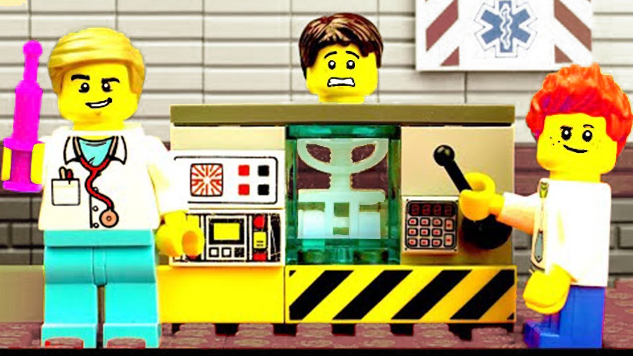 Lego City Doctor Visit - Brad&Dad Visit Doctor