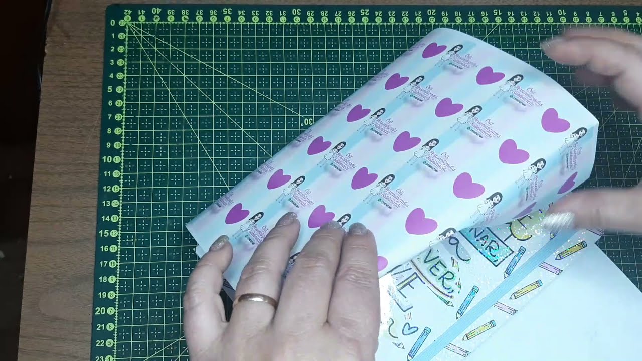 Como fazer papel personalizado para embalagens pelo Studio Silhouette
