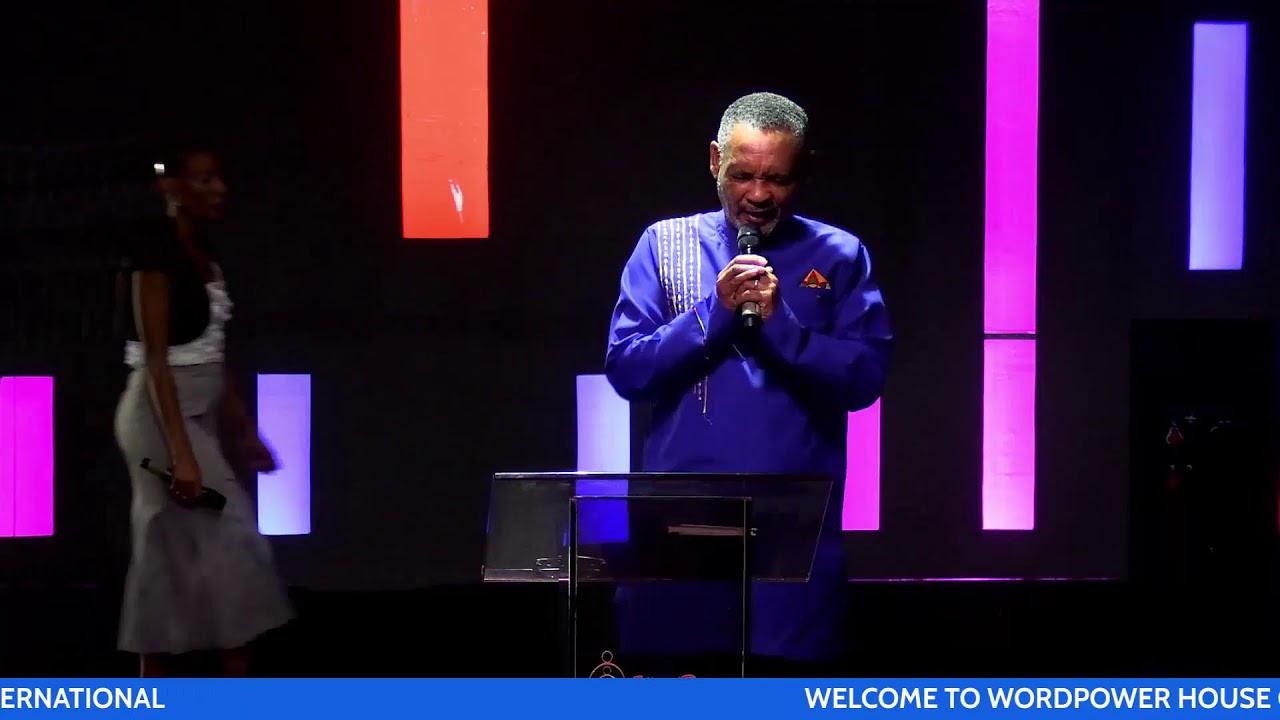 SUNDAY SERVICE LIVE