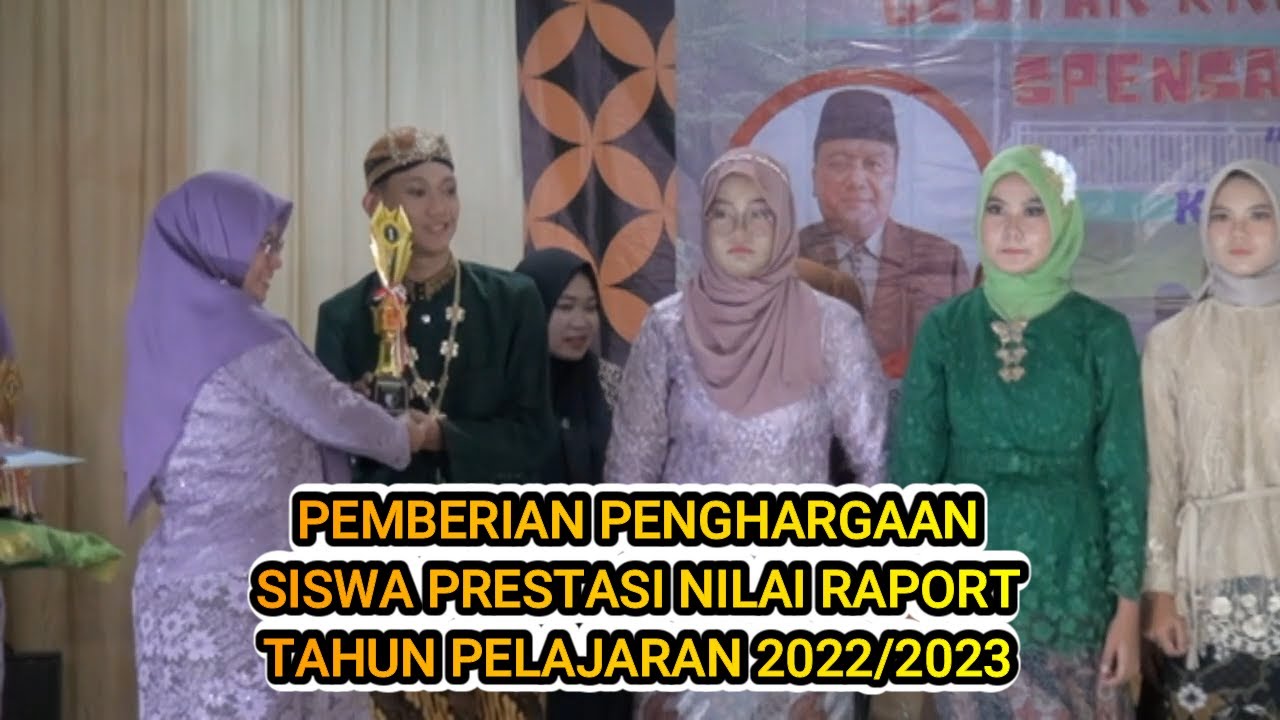 PENGUMUMAN PERINGKAT NILAI RAPORT & PEMBERIAN PENGHARGAAN SISWA PRESTASI  #smpn1sumpiuh