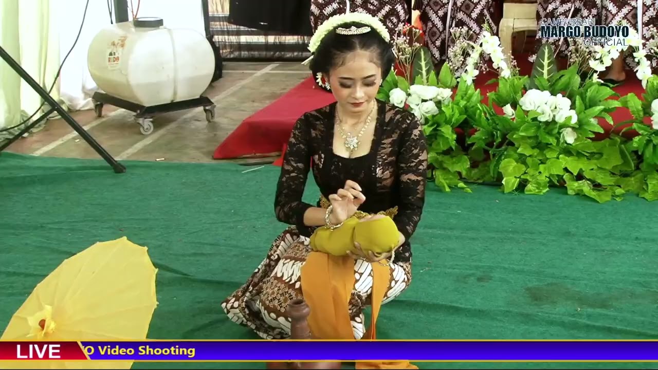 TARI BONDAN