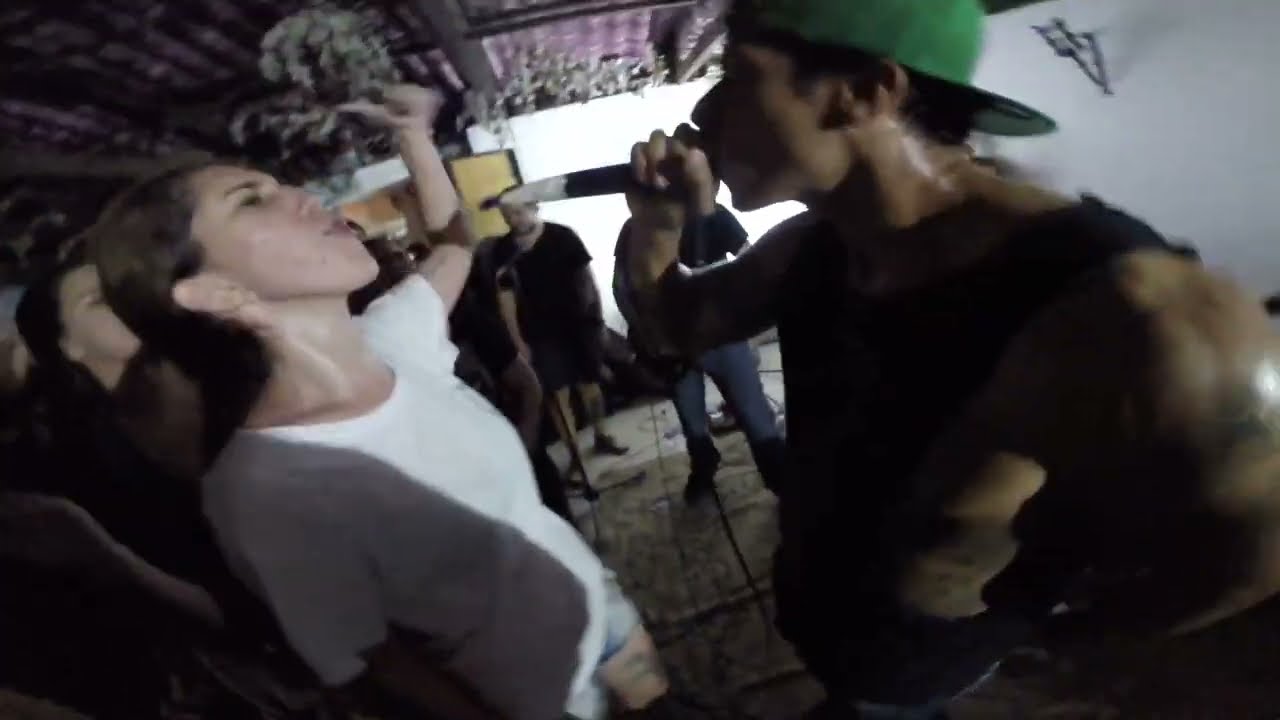 N.O.F.E - MOSHPIT (VIDEO OFICIAL)