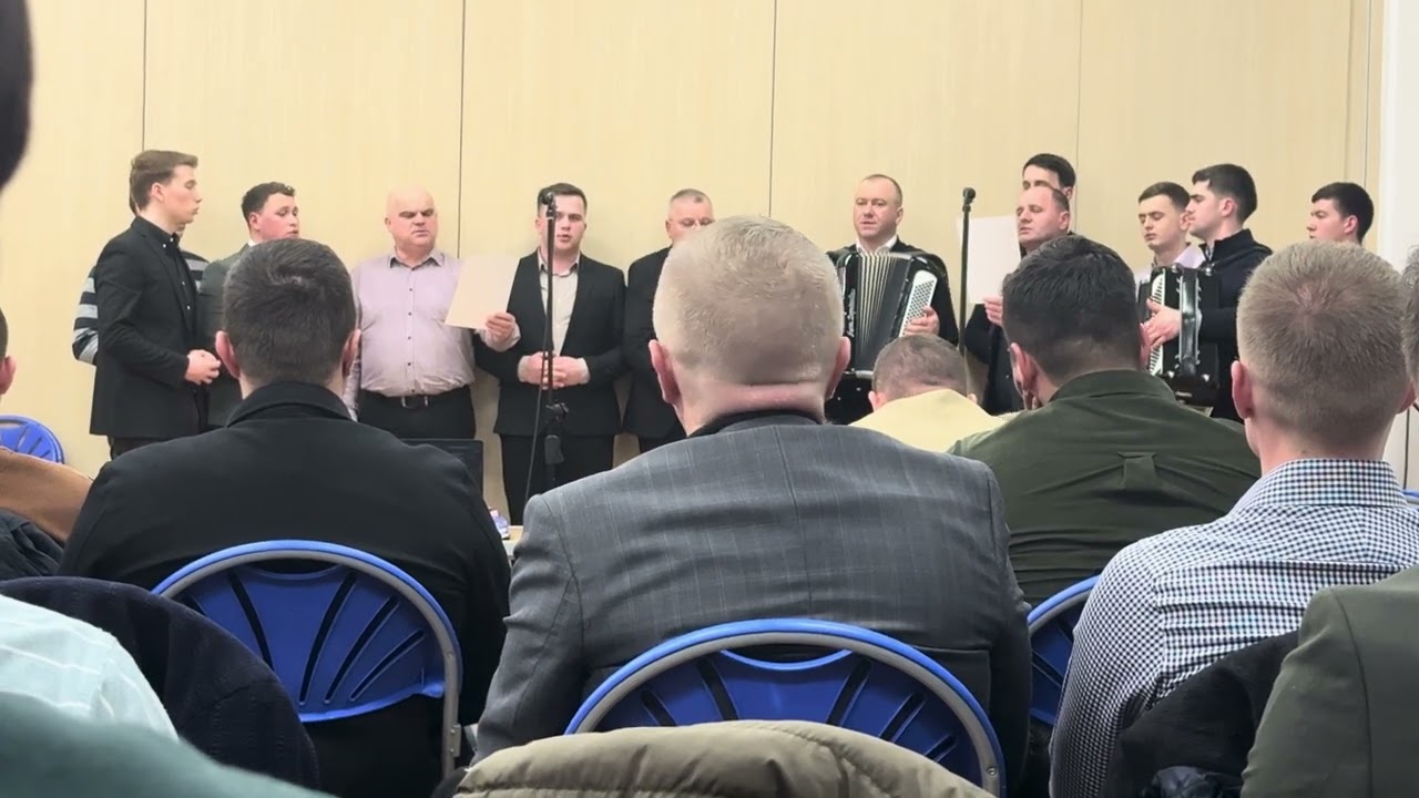 Grup Iaslovat - Pe drumul ce duce mereu către cer