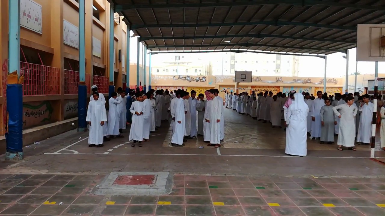 تنفيذ خطة إخلاء الطوارئ في متوسطة ربيعة بن كعب
