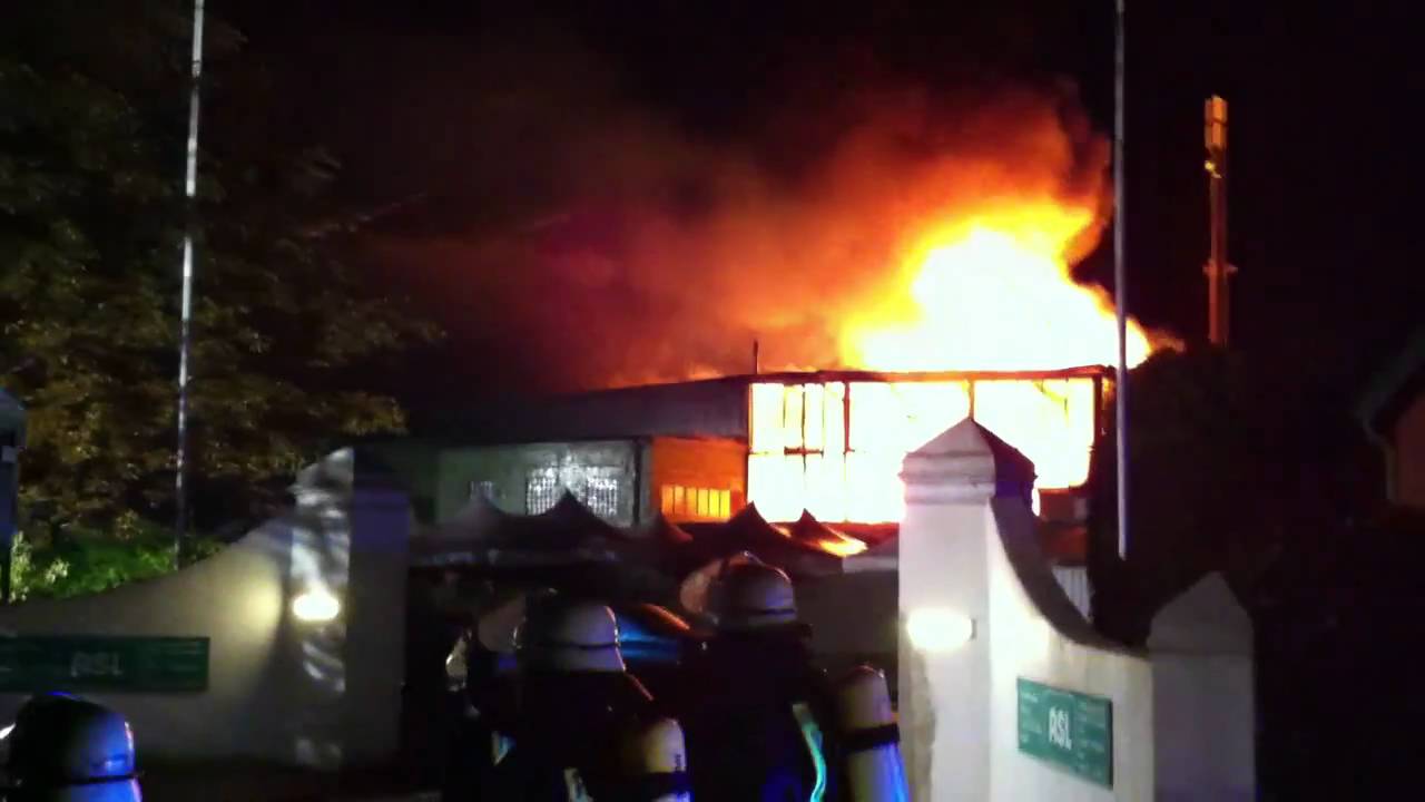 Großfeuer zwischen Delingsdorf und Timmerhorn