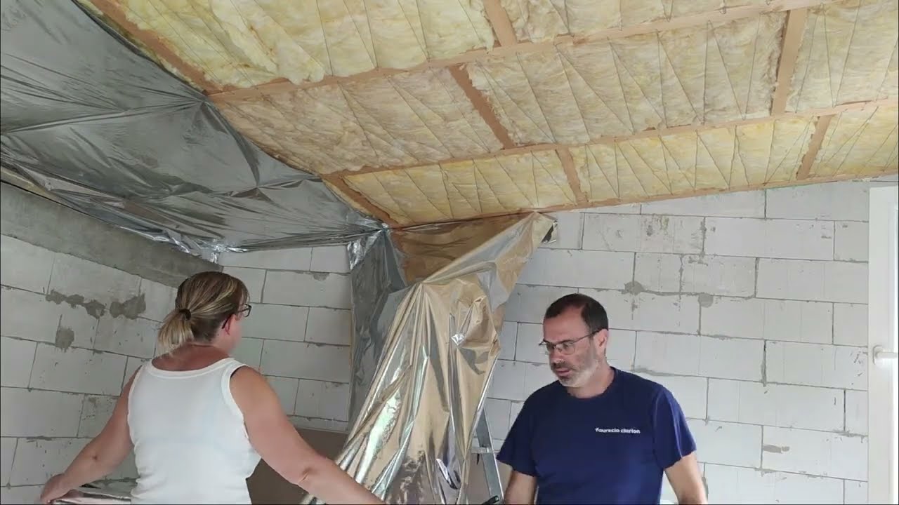 Műhely projekt: Üveggyapot, párazáró hőtükrös fólia beépítése
