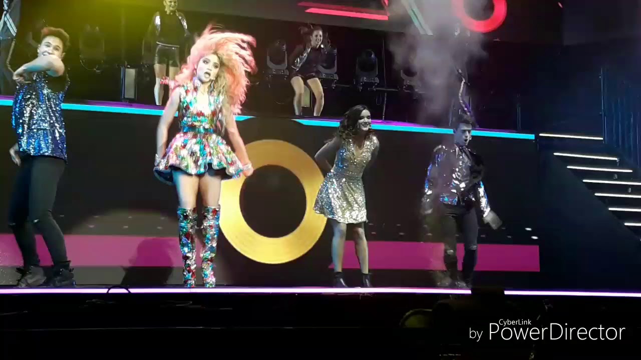 Alas + I've got a feeling + Profugos , Soy Luna.