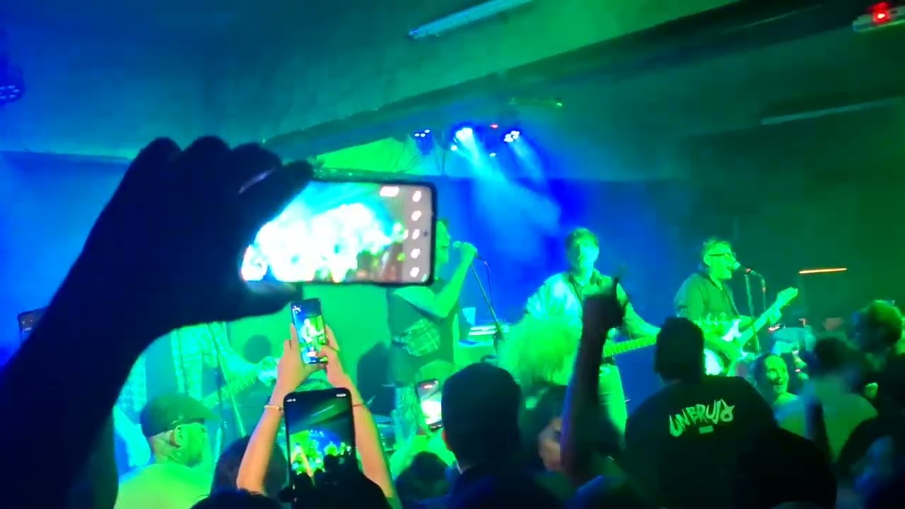 Katarro Vandáliko & Checha Superuva - Ella Vendrá - Bula - 15/02/26