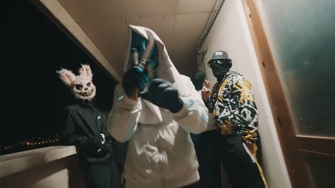 MENACE SANTANA - H24 (COVER IA)