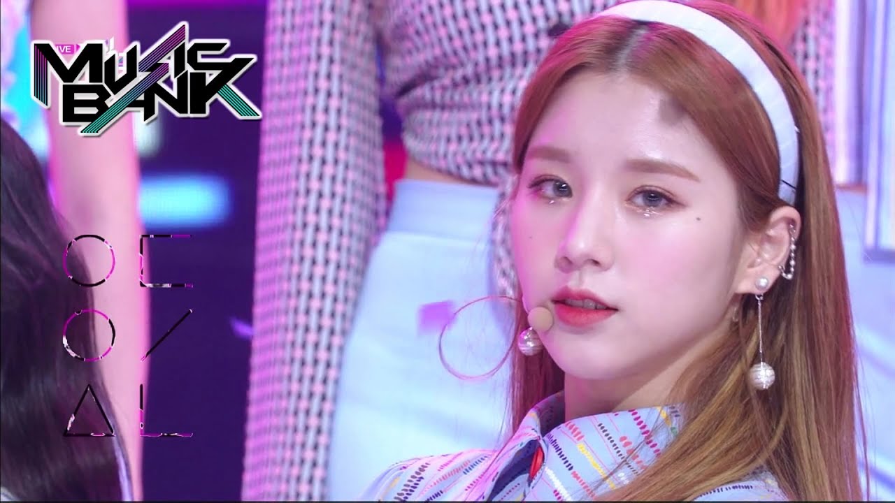 LOONA(이달의 소녀) - Voice(목소리)(Music Bank) | KBS WORLD TV 201211
