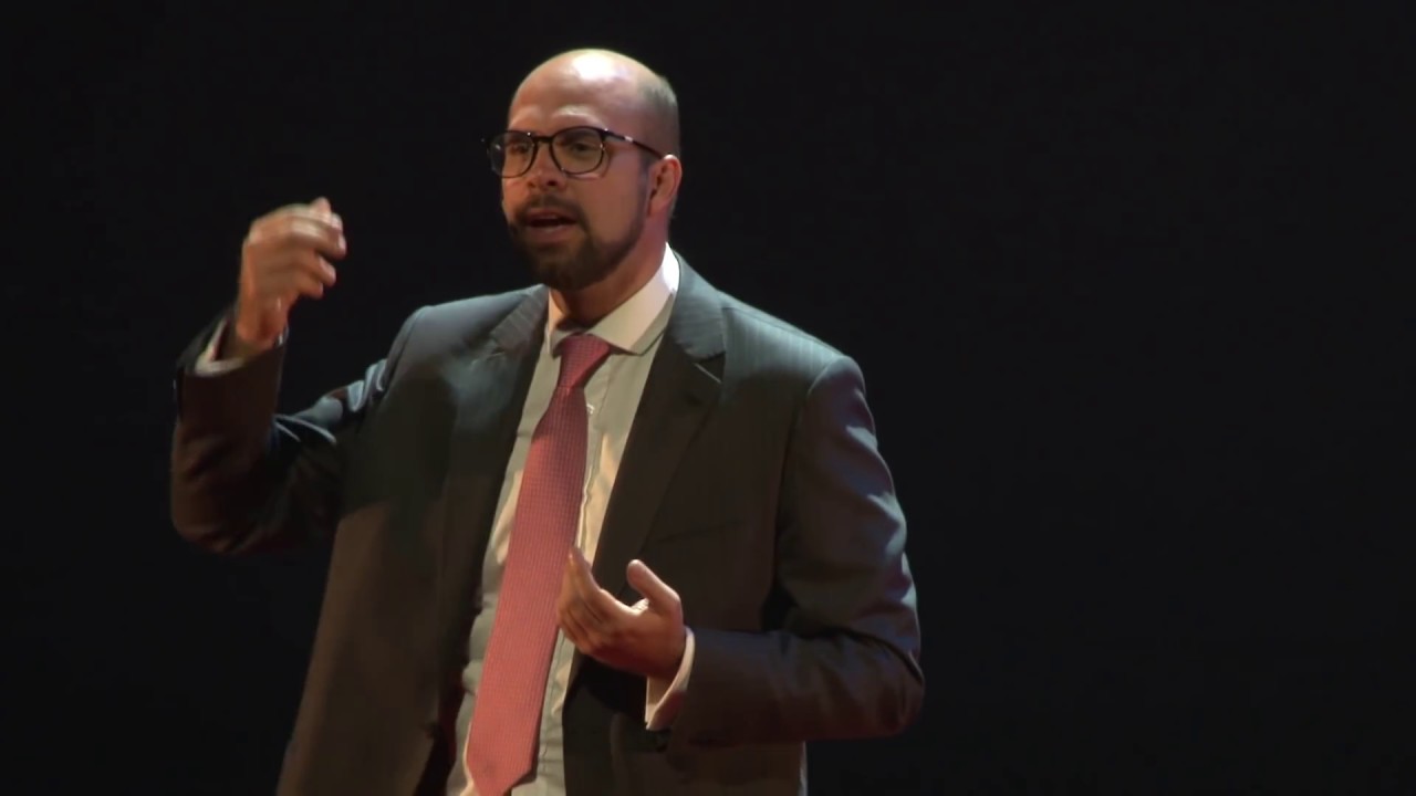 Política y mujer | Rodrigo Pombo | TEDxBogotaMujeres