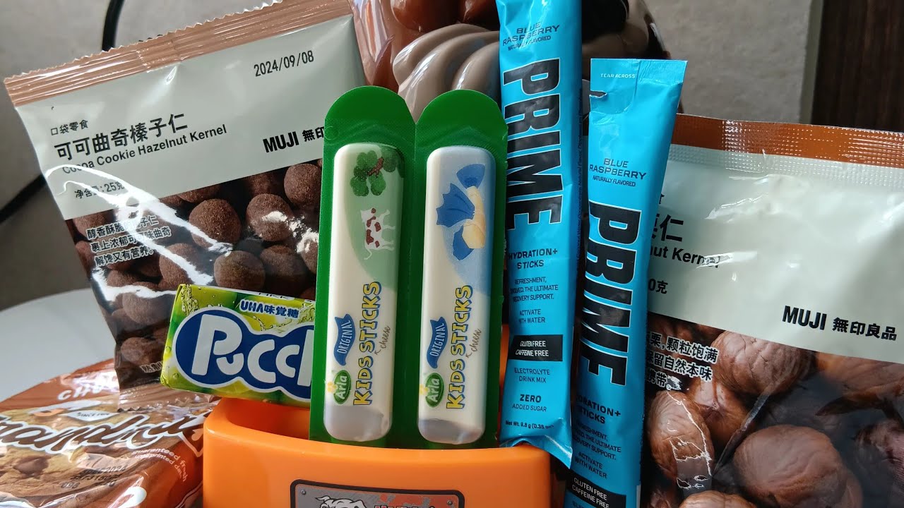 ASMR🏄‍♀️PUTTING CHEESE STICKS GRAPES GUMMY CHOCOLATE COOKIES GUMMIES PRIME STICKS in Mad Dog plate