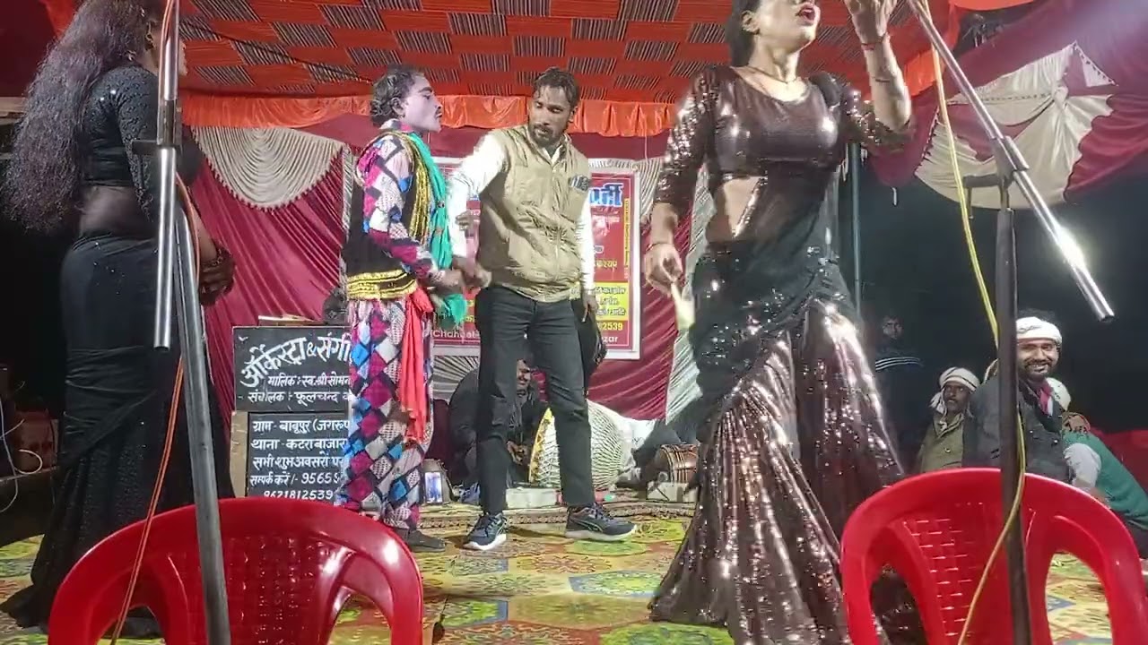हमें तुमसे प्यार इतना कि हम नहीं जानते मगर जी नहीं सकते तुम्हारे बिना फूलचंद नौटंकी कटरा बाजार 