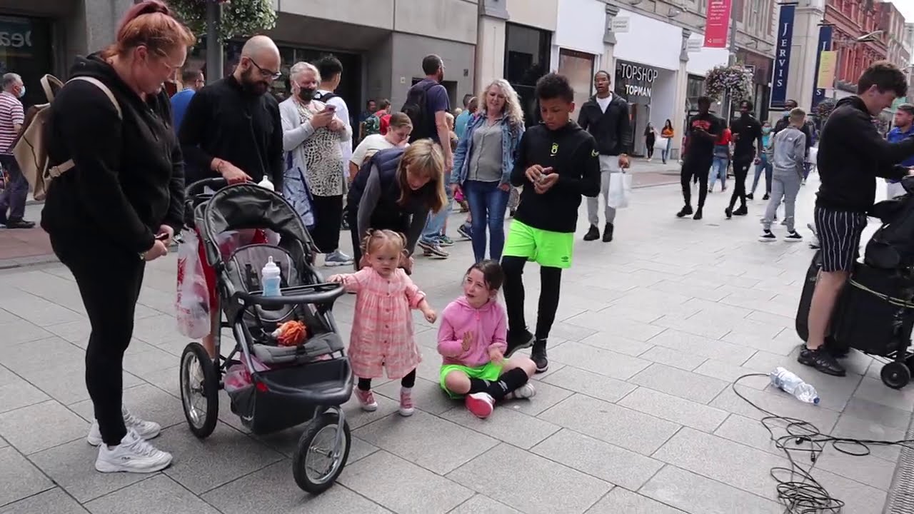 Even toddlers love Mick Mcloughlin as he plays You've Got a Friend in Me from Toy Story & Baby Shark