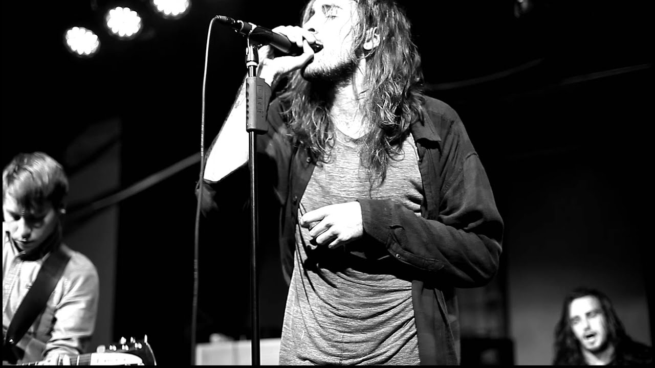 Pianos Become The Teeth - I'll Get By. Pittsburgh, PA. (11/26/11)