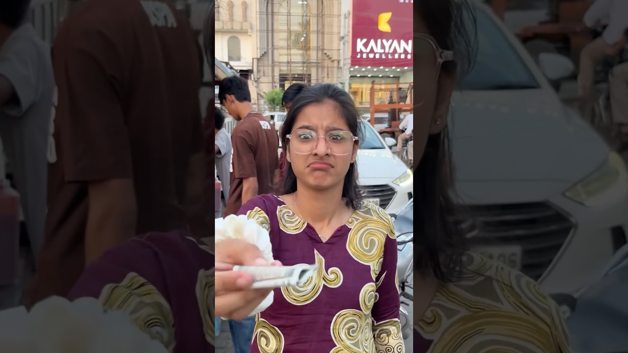 I get ₹500 for Each Momo Stall I Eat 😱 | Unlimited Momo Challenge #shorts #ashortaday