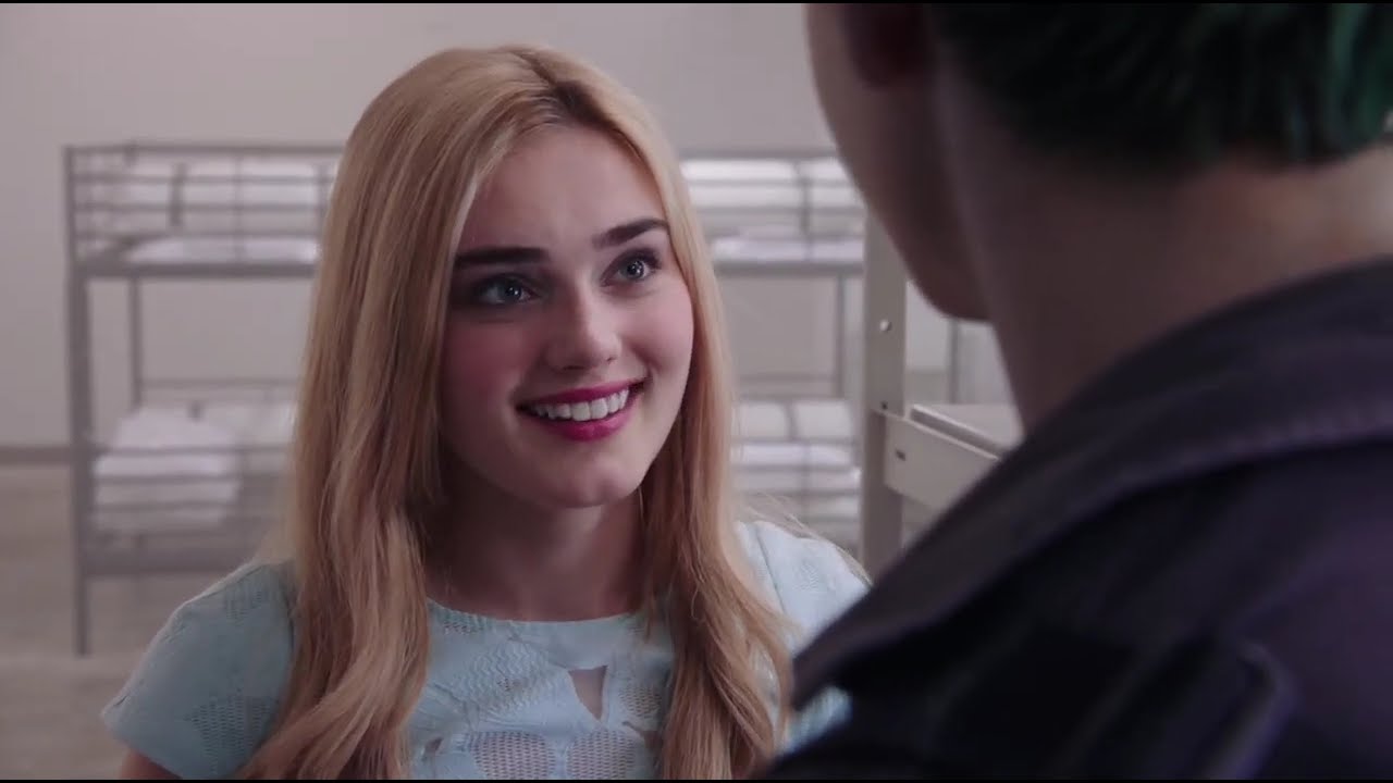 Addison Zombies Scenepack | Meg Donnelly 