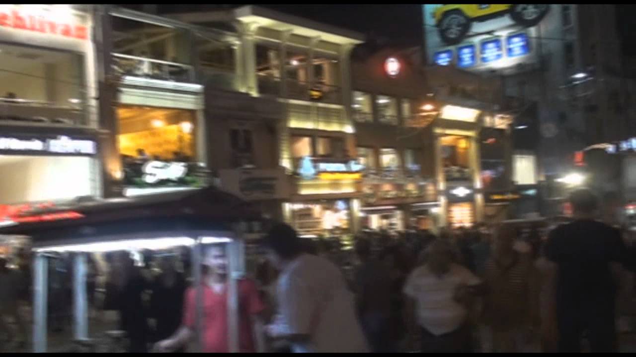 Stambuł: Taksim, Büyükparmakkapı caddesi, Sokak