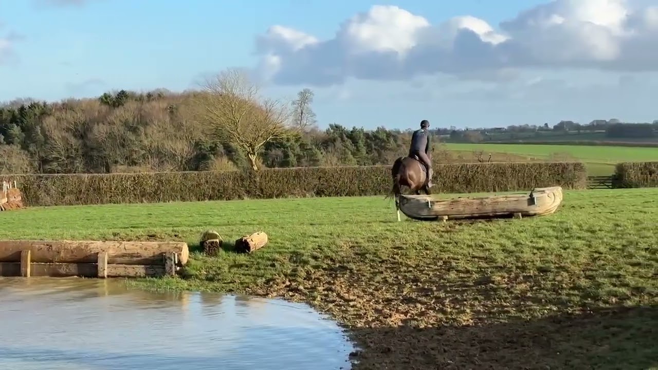 Moon xc training at Swalcliffe 