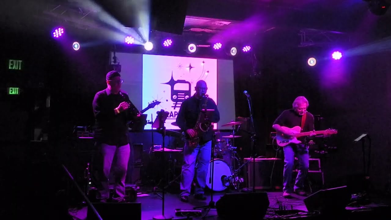Straphangin’ – the group Straphagin’ at Moe’s BBQ on January 3rd