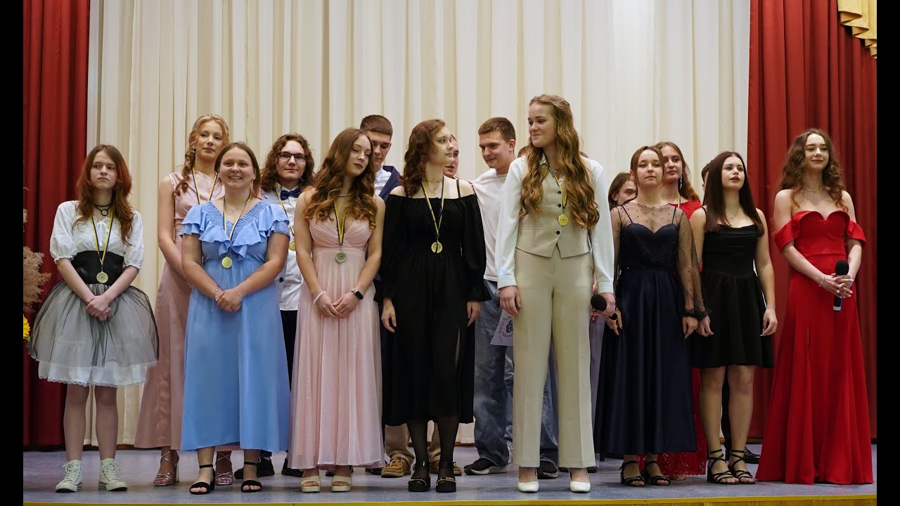 Пісня на муз. Христини Соловій - Хто, як не ти? (Випуск 11х класів, Ліцей 214)