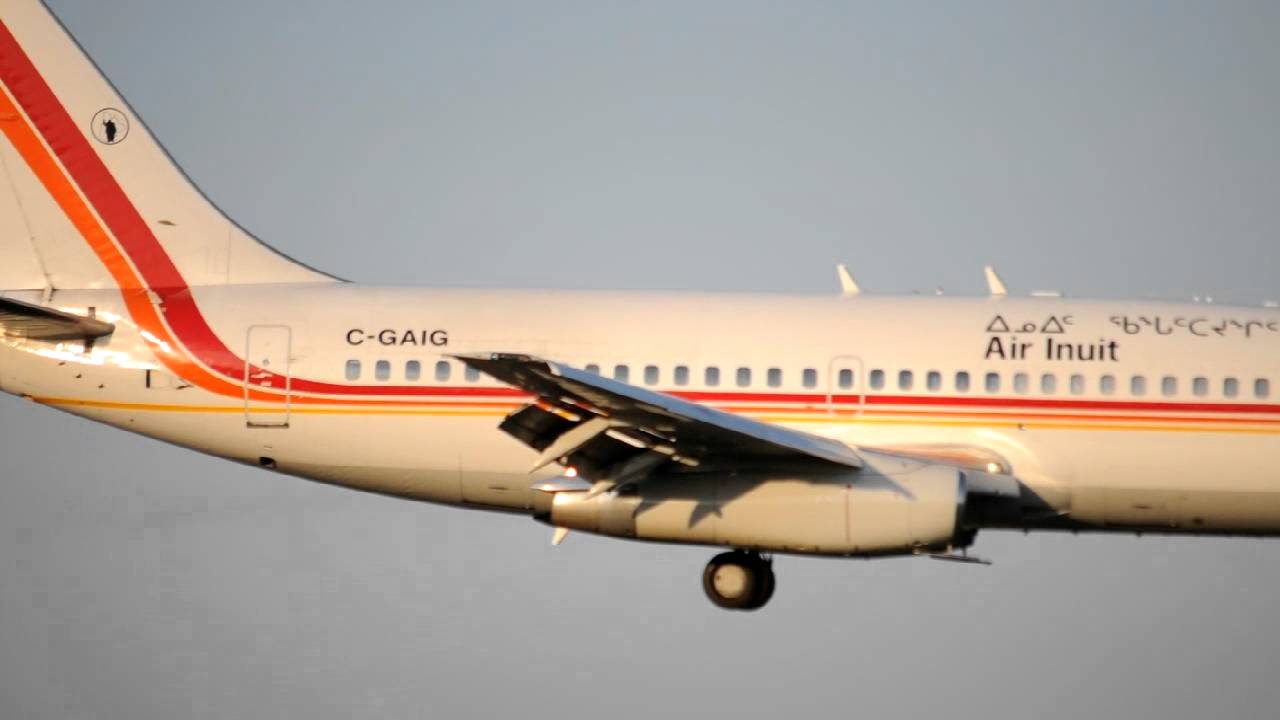 Air Inuit | Boeing 737-200C approach and landing | C-GAIG | Val-d'Or (CYVO)