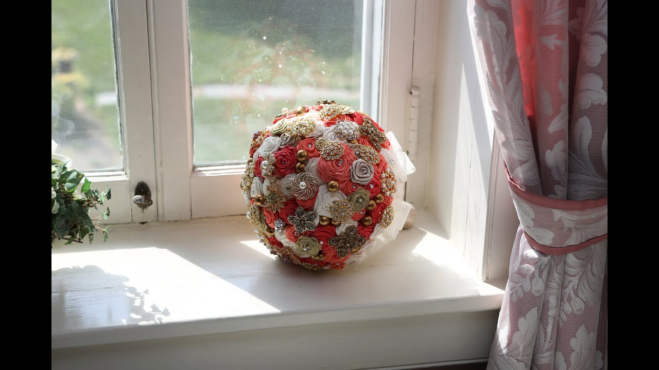 Bridal brooch bouquet ( alternative to flowers)