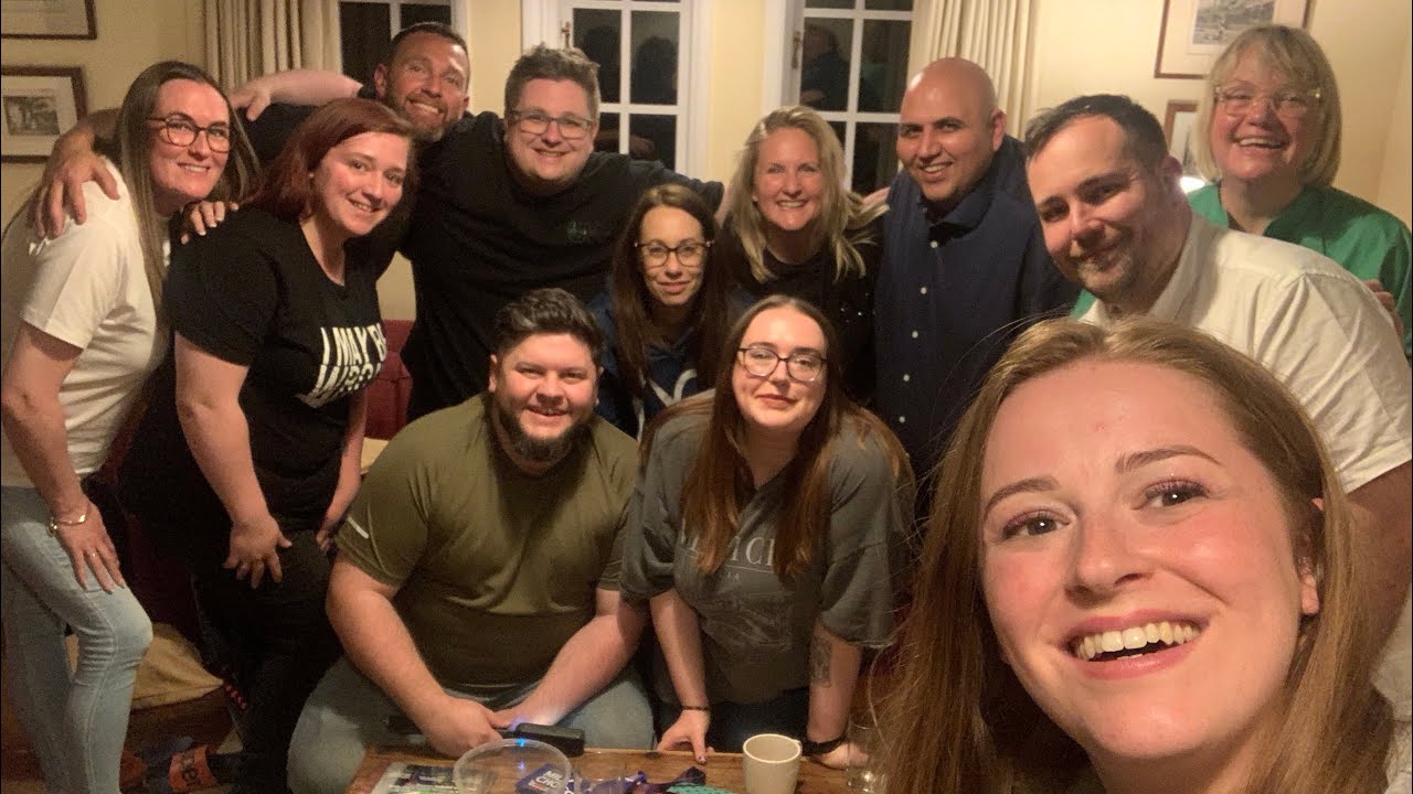 Passive Income Opportunity with Karoline, Michelle, Dave, Emma & Pip 💜