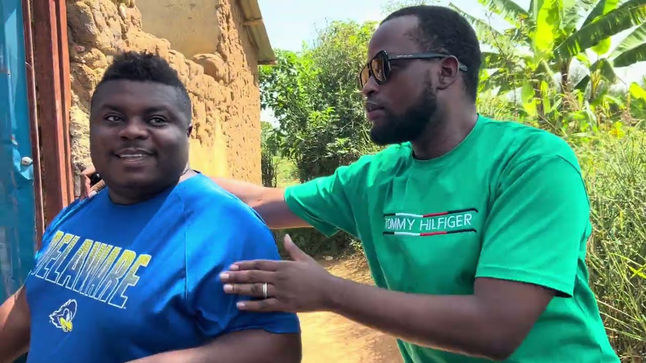 ERIC SEMUHUNGU birangiye atujyanye iwabo wa DJIHAD mu cyaro aho bakoranye akazi ko kuragira ingurube