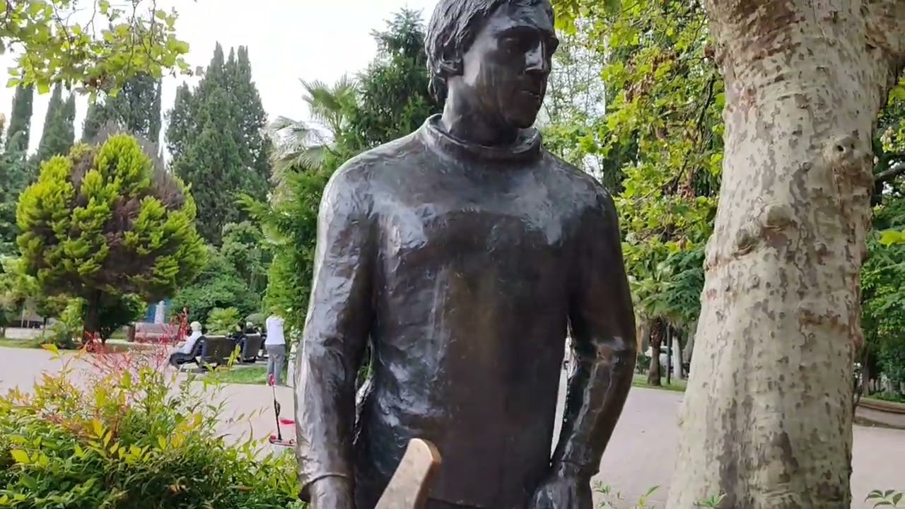 Сочи парк у Концертного зала Фестивальный...