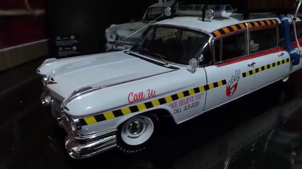 CARRO CAÇA FANTASMAS ECTO1 & ECTO1A HOTWHEELS