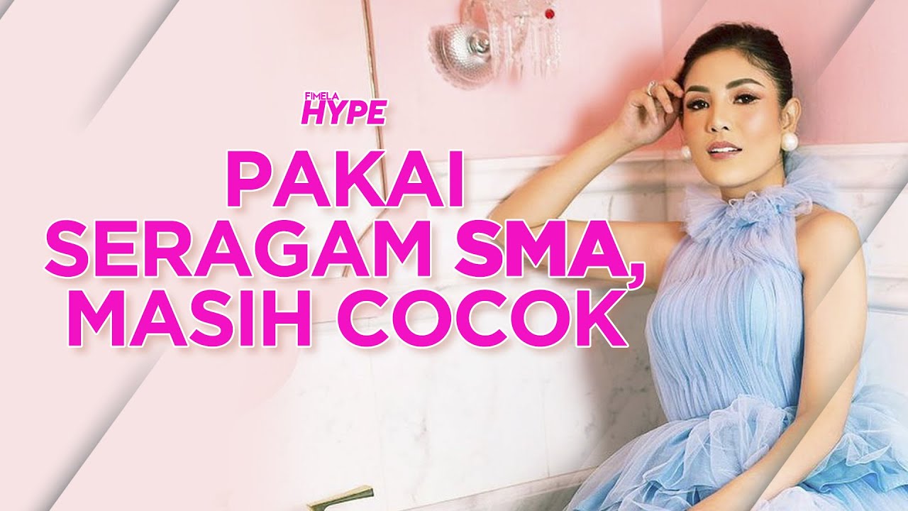 Artis Ini Masih Cocok Pakai Seragam SMA Meski Sudah Punya Anak