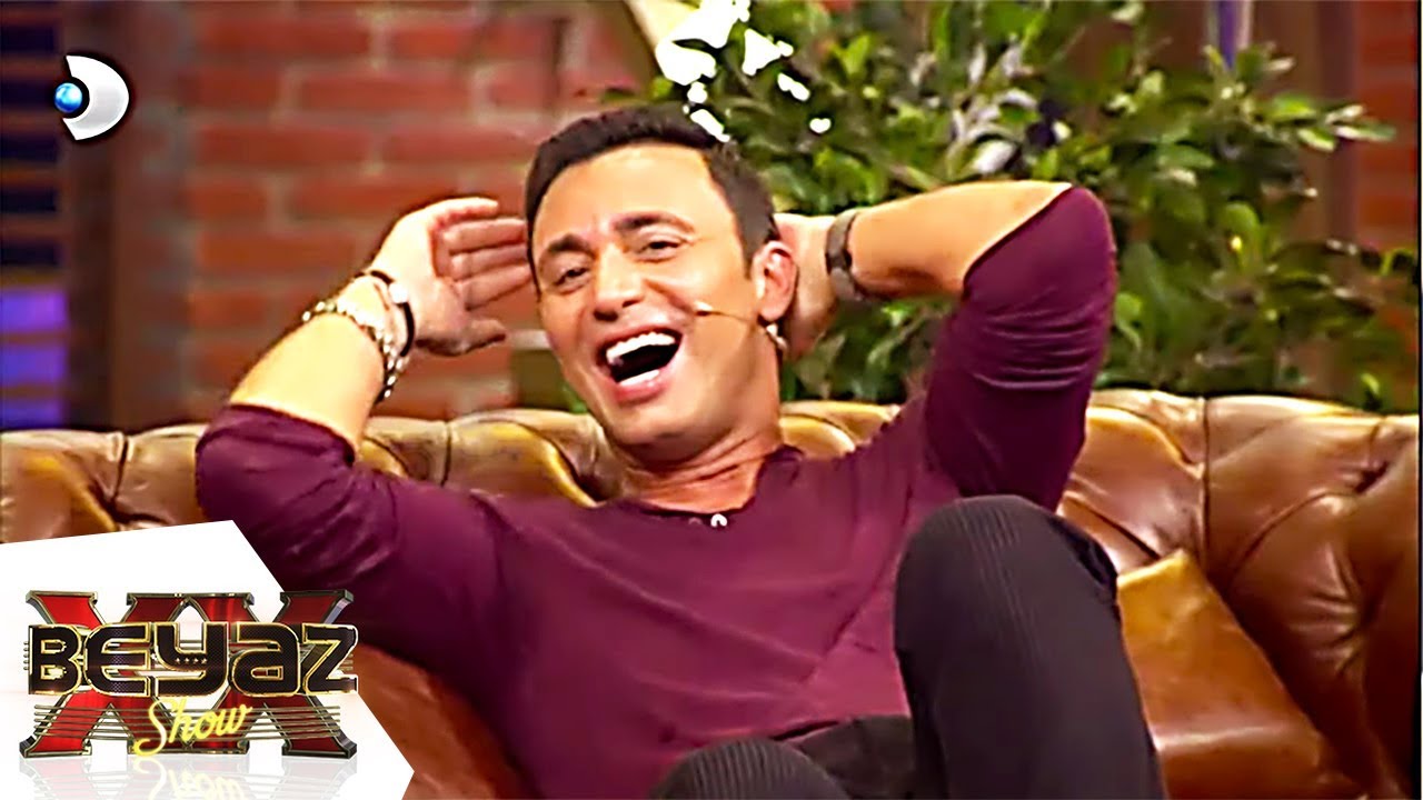 Beyaz'dan Mustafa Sandal'a Komik Hediye - Beyaz Show