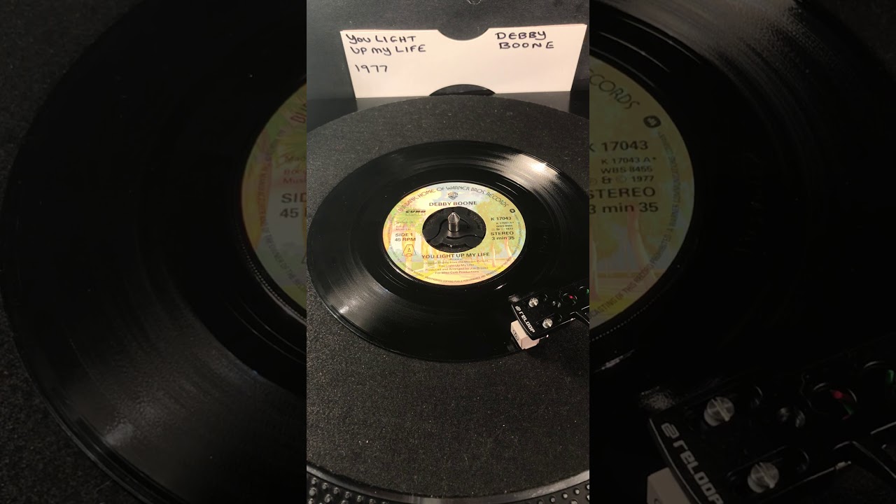 Debby Boone - You Light Up My Life ( Vinyl 45 ) From 1977 .